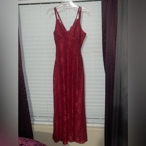 Selling my daughter's formal dress. It's a beautiful stunning dress